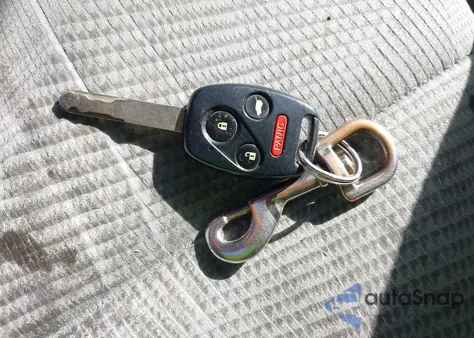 2013 Honda Pilot Lx z USA, uszkodzony, nr VIN 5FNYF3H25DB038131